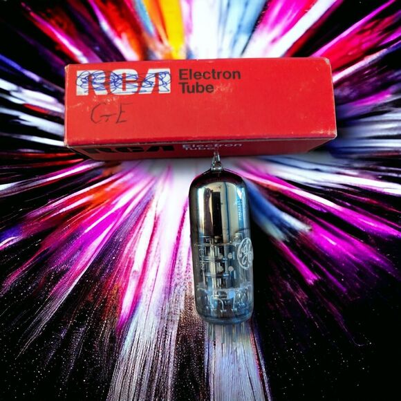 GE 6AU8 Audio Stereo Electronic Vintage Radio HAM Vacuum NOS Glass Tubes 9 Pins - Picture 1 of 6
